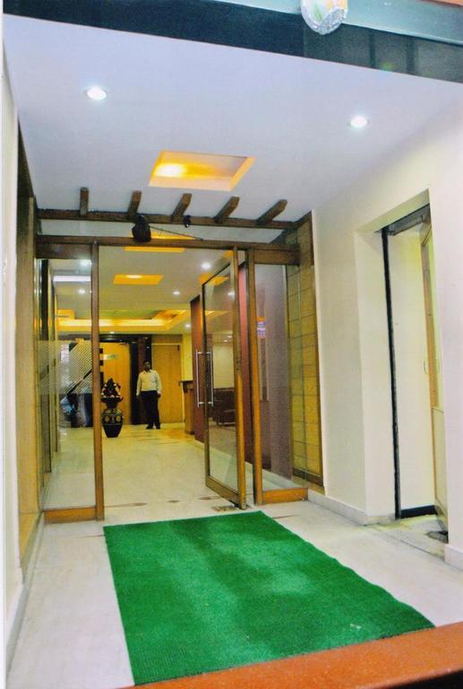 Hotel Padmini Residency Hyderabad Exteriör bild
